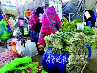 掃一掃知來(lái)源！濟(jì)南七里堡市場(chǎng)食用農(nóng)產(chǎn)品實(shí)現(xiàn)全程可追溯